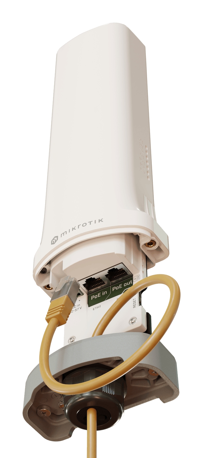 CME22-2n-BG77-MikroTik CAT M (LTE Dar Bant Modem, IP66, 2× Ethernet, PoE in/PoE out, 2.4 GHz Yönetim Wi Fi (CME22-2n-BG77)