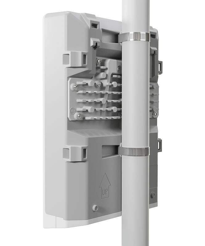 Mikrotik CRS318-16P-2S+OUT MikroTik netPower 16P CRS318-16P-2S+OUT Dış Mekan PoE+ Switch ürün görseli 3 - wifidepo