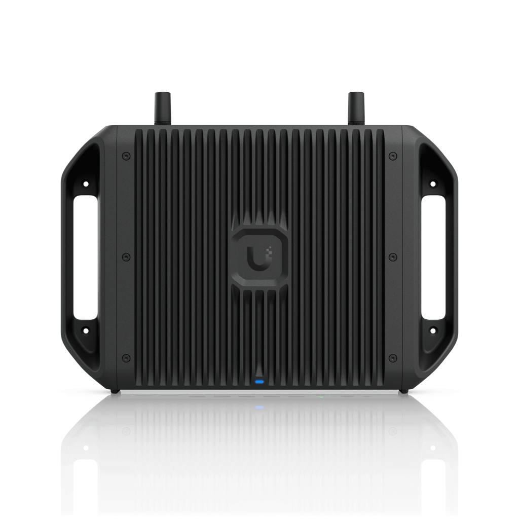 -Ubiquiti Cloud Gateway Industrial (UCG 5 Gbps IPS/IDS, 350W PoE Gücü ve 10G Uplink Özellikleriyle Endüstriyel