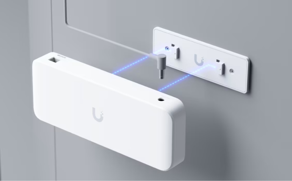 UBNT USW-Ultra-210W UBNT UniFi Switch ultra 210W - USW-Ultra-210W 8 Port PoE+ Yönetilebilir Switch ürün görseli 11 - wifidepo